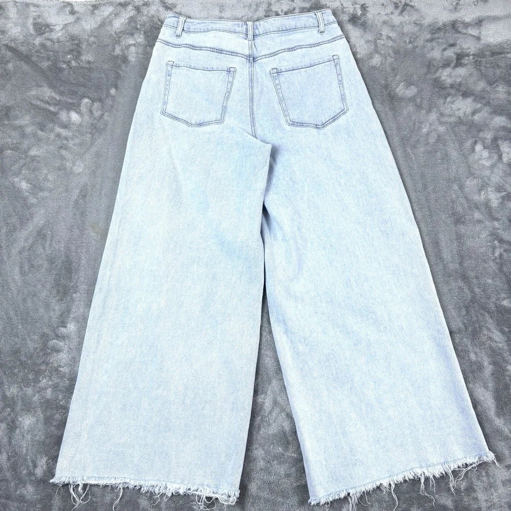 SO Womens Wide Leg Cropped Denim Jeans Raw Hem Light Wash‎ Size 13 31W - Picture 11 of 16